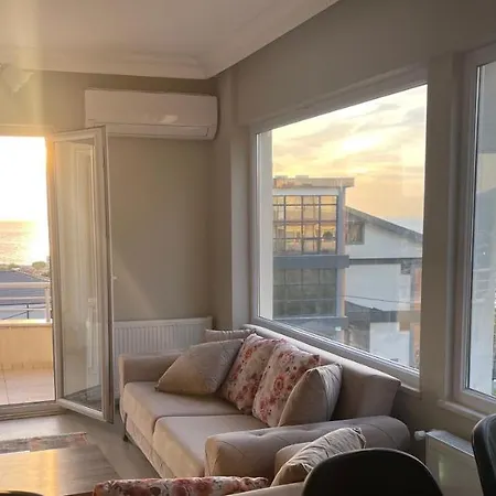 Yalova Apartments *